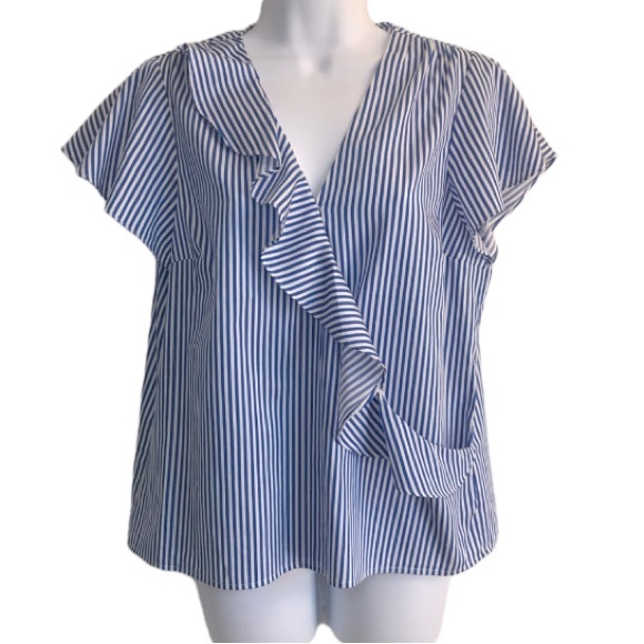 🔴 4/$15 Draper James Cotton Blue White Stripe Ruffle Front Blouse size 6 NWT - Picture 2 of 15